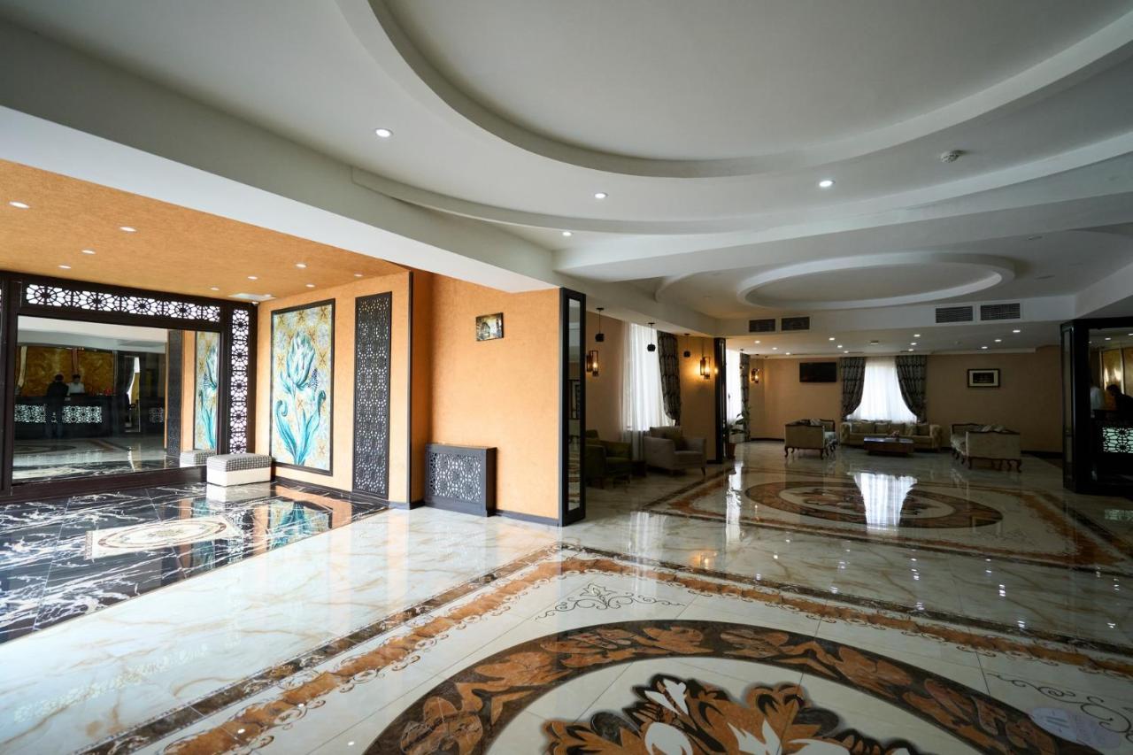 Corniche City Inn Baku Exterior photo